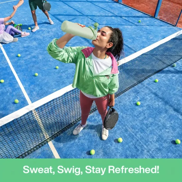 38fd1f56-99fd-44df-a412-446f7a2ac7a1 Insulated Water Bottle with 2 in 1 Straw